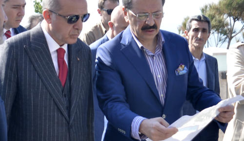 Cumhurbaşkanı Erdoğan’a yenilenen Yassıada’ya ilişkin bilgilendirme