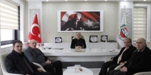 ATSO BAŞKANI KIRLANGIÇ SMMM ODASI YÖNETİCİLERİNİ AĞIRLADI