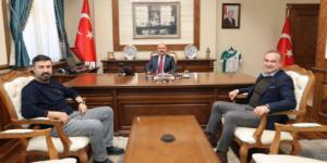 BAŞKAN KIRLANGIÇ VE İŞ ADAMI ŞAHİN VALİ VAROL'U ZİYARET ETTİ