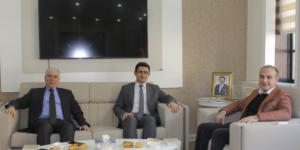 BAŞKAN KIRLANGIÇ, AHMET YENİHAN İLE OĞUZHAN ZOBU'YU MAKAMINDA AĞIRLADI