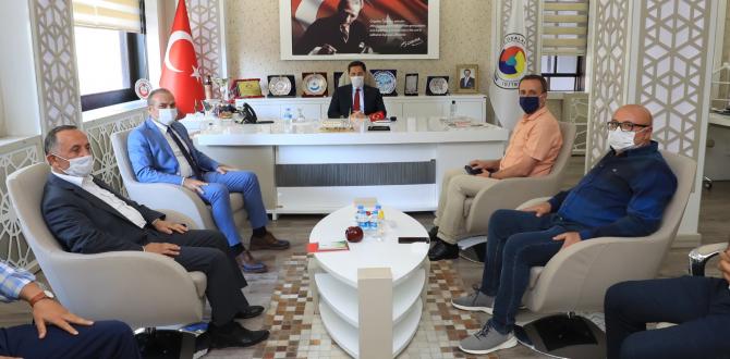 Tarım Sektörü Temsilcileri ve Vali Mustafa Masatlı Amasya TSO'da Buluştu
