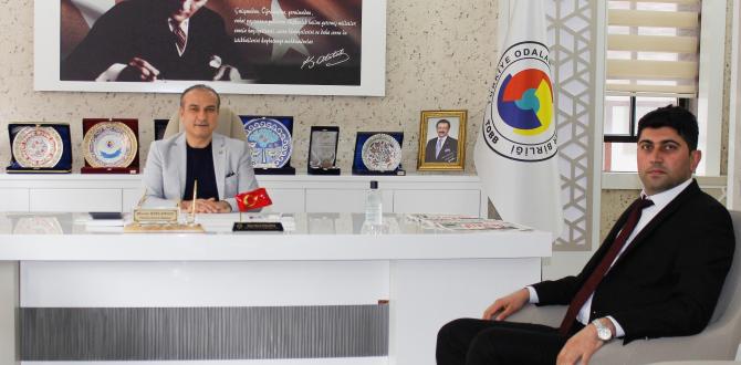 Amasya Gıda Kontrol Laboratuvar Müdürü Amasya TSO Başkanı Murat Kırlangıç'ı Ziyaret Etti