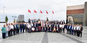 ATSO BAŞKANI KIRLANGIÇ İÇ ANADOLU VE ORTA KARADENİZ BÖLGESİ İSTİŞARE TOPLANTISINA KATILDI