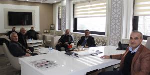 SERALARI ZARAR GÖREN KÖYLERİN MUHTARLARINDAN BAŞKAN KIRLANGIÇ’A ZİYARET