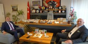 AMASYA TSO BAŞKANI KIRLANGIÇ'TAN MERZİFON TSO BAŞKANI DAĞDELEN'E ZİYARET