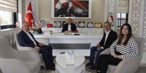 TAŞOVA CHP İLÇE BAŞKANI ÖZALP'TAN BAŞKAN KIRLANGIÇ'A ZİYARET