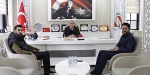 İYİLİK HAREKETİ KÜLTÜR EĞİTİM VE YARDIMLAŞMA DERNEĞİ BAŞKANI ÖZDEMİR'DEN ATSO BAŞKANI KIRLANGIÇ'A ZİYARET