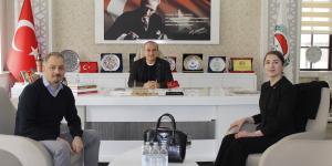 ŞEKERBANK AMASYA ŞUBE MÜDÜRÜ ÖZLEM METİN'DEN ATSO BAŞKANI MURAT KIRLANGIÇ'A ZİYARET