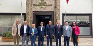 ZİLE KAYMAKAMI TEKİN, ZİLE TSO BAŞKANI BİCE VE BERABERİNDEKİ HEYETTEN BAŞKAN KIRLANGIÇ'A ZİYARET