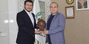 YAKO GROUPS YÖNETİM KURULU BAŞKANI ÖLMEZ'DEN, ATSO BAŞKANI KIRLANGIÇ'A ZİYARET