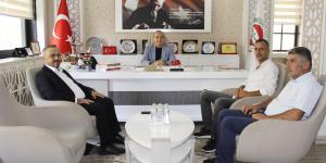TAŞOVA ESNAF VE SANATKARLAR ODASI BAŞKANI TEMİZ'DEN BAŞKAN KIRLANGIÇ'A ZİYARET