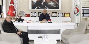 MERZİFON BİLGİ GAZETESİ KURUCUSU GÜLEY'DEN BAŞKAN KIRLANGIÇ'A ZİYARET