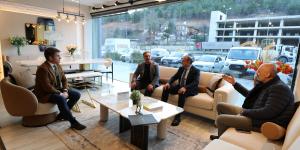 VALİ BAKAN VE ATSO BAŞKANI KIRLANGIÇ'TAN LUXE LİFE MOBİLYA FİRMASINA ZİYARET