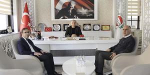 İL GÖÇ İDARESİ MÜDÜRÜ AKSEM'DEN BAŞKAN KIRLANGIÇ'A ZİYARET