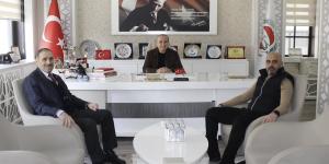İŞKUR İL MÜDÜRÜ YILMAZ'DAN BAŞKAN KIRLANGIÇ'A ZİYARET
