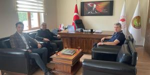 BAŞKAN KIRLANGIÇ'TAN GÖKHÖYÜK TARIM İŞLETMESİ MÜDÜRÜ ALTIPARMAK'A ZİYARET
