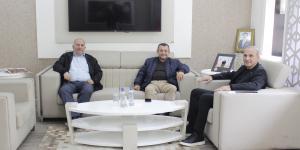ÖZEN HAFRİYAT FİRMASI ORTAKLARINDAN İŞLEYEN'DEN BAŞKAN KIRLANGIÇ'A ZİYARET