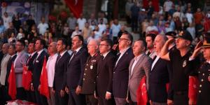 ATSO HEYETİ 15 TEMMUZ DEMOKRASİ NÖBETİNE KATILDI