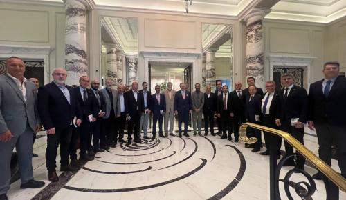 ATSO BAŞKANI MURAT KIRLANGIÇ, TOBB BAŞKANI HİSARCIKLIOĞLU VE MBF BAŞKANI SIR SACRANIE’NİN KATILIMIYLA LONDRA’DA GERÇEKLEŞEN TOPLANTIYA KATILDI