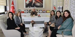 TURAMEP İL TEMSİLCİSİ TEKEŞ VE BERABERİNDEKİ HEYETTEN BAŞKAN KIRLANGIÇ'A ZİYARET