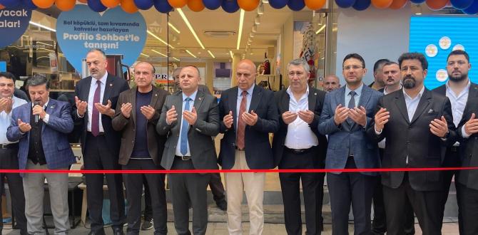 BAŞKAN KIRLANGIÇ PROFİLO BAYİSİNİN AÇILIŞ TÖRENİNE KATILDI