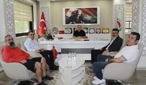 AKDER’DEN ATSO BAŞKANI KIRLANGIÇ’A ZİYARET