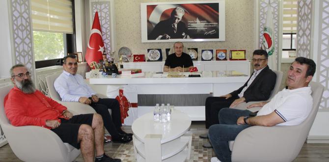 AKDER’DEN ATSO BAŞKANI KIRLANGIÇ’A ZİYARET