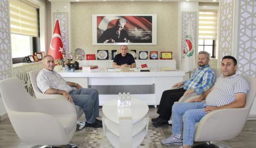 AMASYA AKDAĞLILAR YARDIMLAŞMA VE DAYANIŞMA DERNEĞİNDEN ATSO BAŞKANI KIRLANGIÇ'A ZİYARET